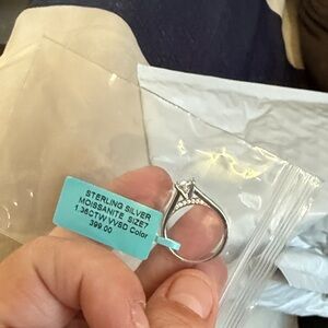 Elegant Silver Moissanite Ring